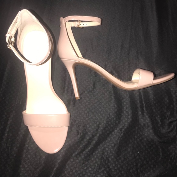 Tan Nine West Heels - Picture 3 of 4